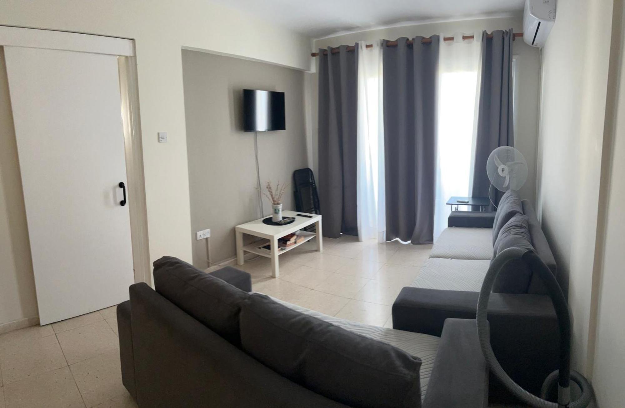 Ptolemaidos Cosy Family Apartment Larnaka Exterior foto